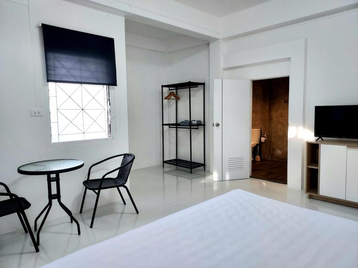 Room79 Phuket Ngoại thất bức ảnh